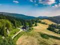 Bacówka nad Wierchomlą: Zaplanuj idealną wyprawę w Beskidy!