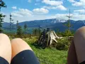 Babia Góra: Ile się wchodzi? Planuj trasę i czas!