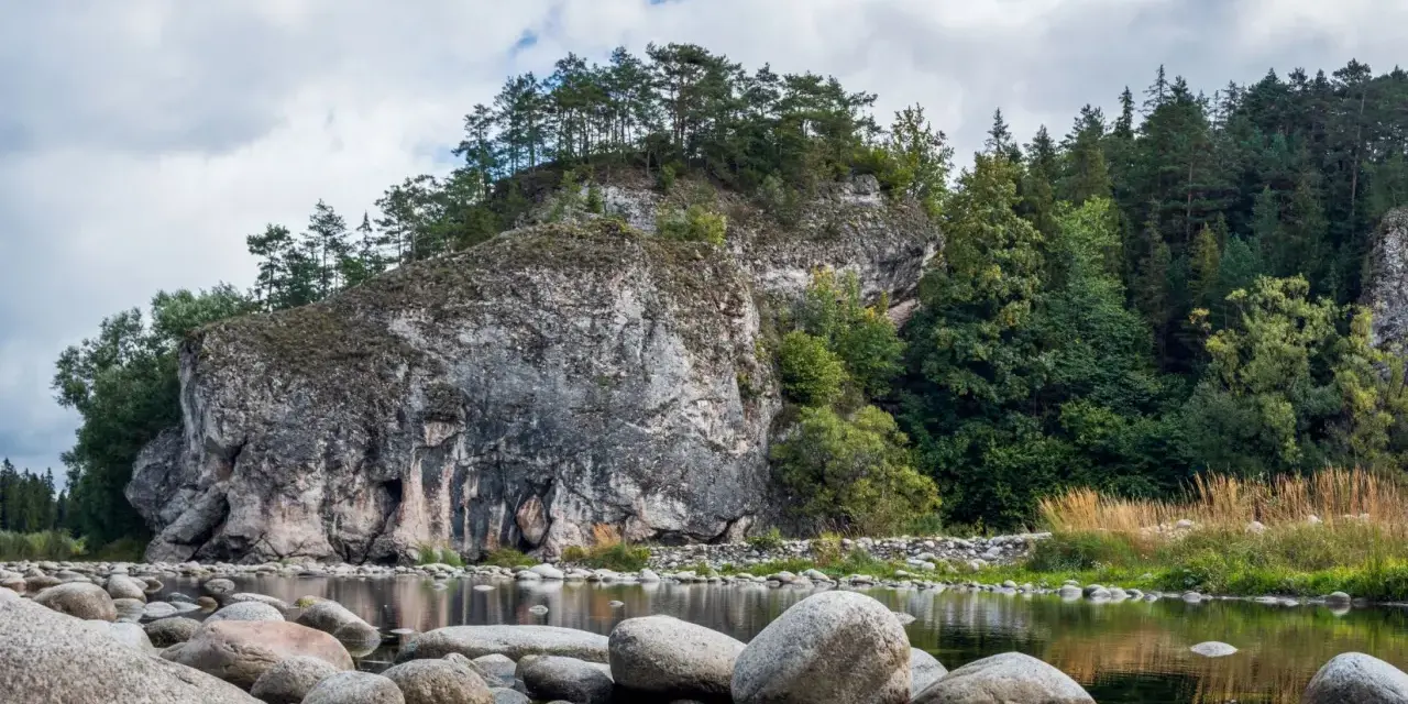 Białka Tatrzańska: Położenie, widoki i czy to już Tatry?