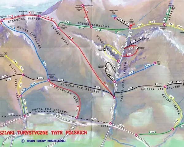 Mapa turystyczna Tatr z zaznaczonymi szlakami z Doliny Kościeliskiej, prowadzącymi przez malownicze doliny i wierzchołki.