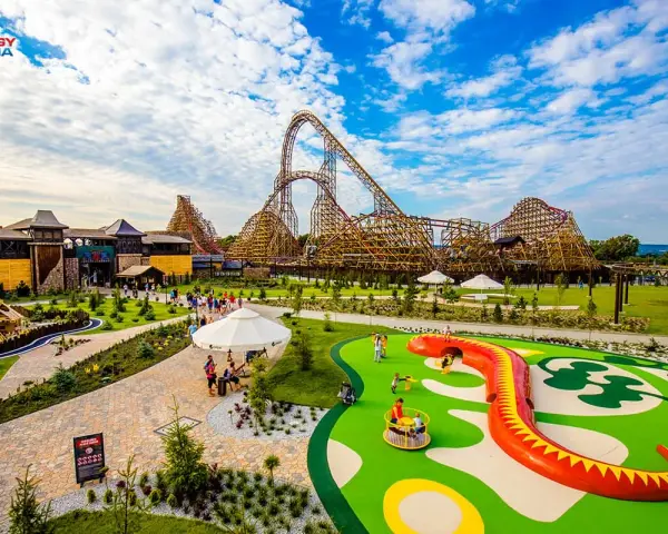 Energylandia: Nocleg. Ile kosztuje i jak zaoszczędzić?