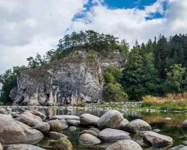Białka Tatrzańska: Położenie, widoki i czy to już Tatry?