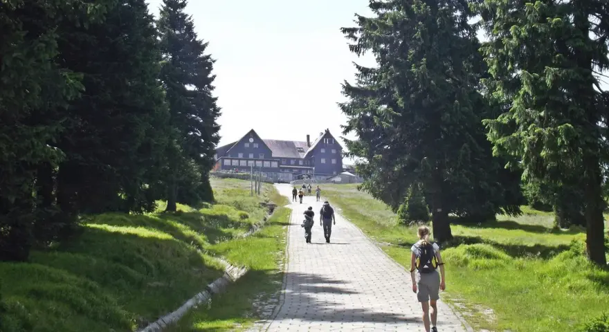 Szlaki w Szklarskiej Porębie: Odkryj TOP 5 tras na każdą kondycję