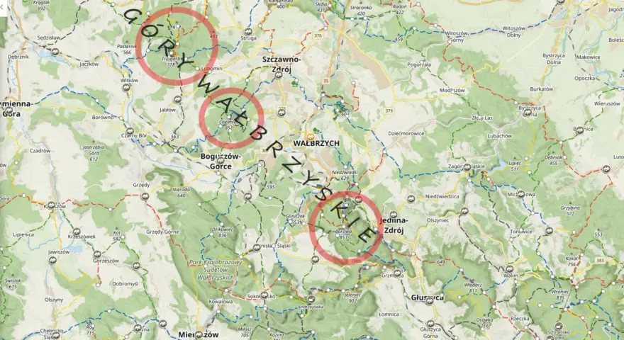 Góry Wałbrzyskie na mapie szlaków turystycznych. Czerwone okręgi zaznaczają ciekawe punkty.