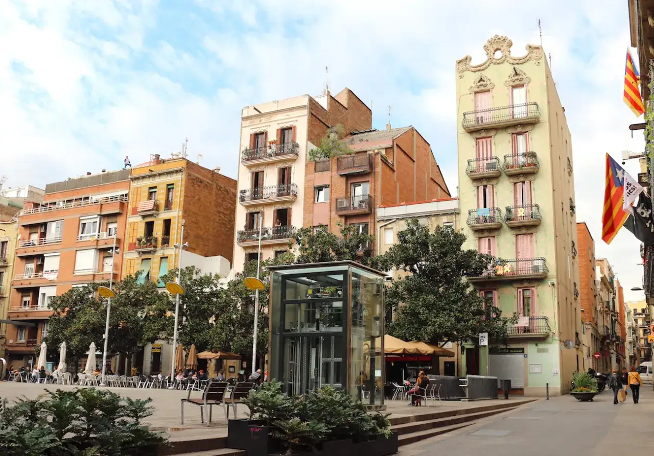 Plac w dzielnicy Gracia Barcelona
